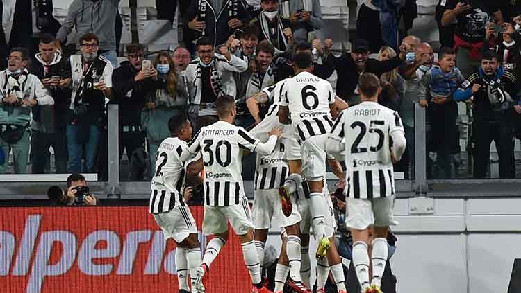 Perayaan gol Juventus ke gawang AC Milan yang dicetak oleh Alvaro Morata.. Copyright: © REUTERS