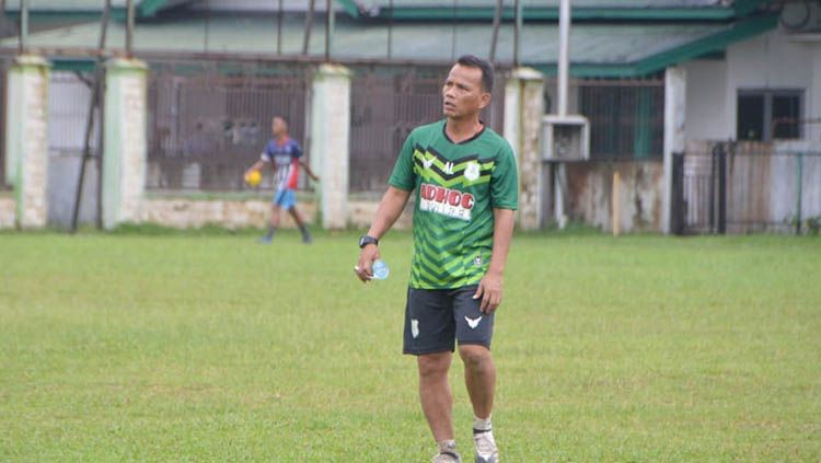 Pelatih PSMS Medan, Ansyari Lubis. Copyright: © Aldi Aulia Anwar/INDOSPORT