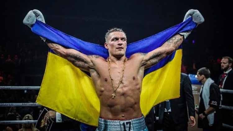 Oleksandr Usyk saat ini tengah menjadi sorotan karena akan berhadapan dengan petinju ternama asal Inggris, Anthony Joshua. Copyright: © WBA Boxing