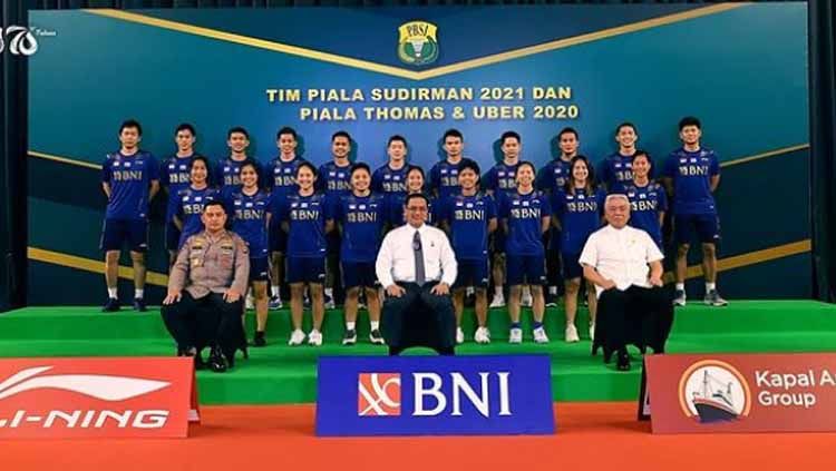 Kejuaraan beregu yang ditunggu-tunggu telah tiba, di mana hari ini Tim Indonesia akan memulai perjuangan sengit di Piala Sudirman 2021 menghadapi Rusia. Copyright: © badminton.ina
