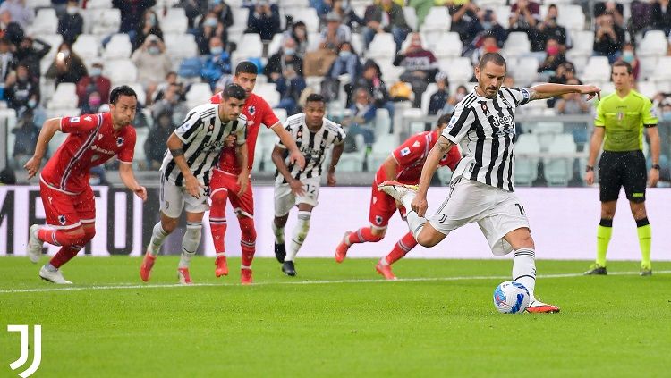 Pertandingan Liga Italia antara Juventus vs Sampdoria, Minggu (26/9/21). Copyright: © Juventus