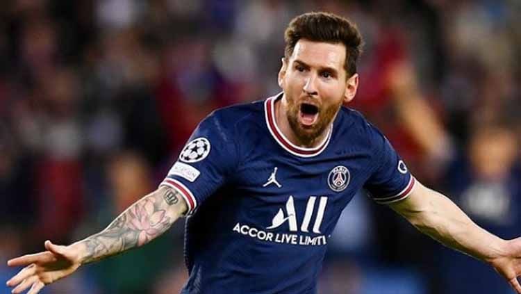 Lionel Messi saat melakukan selebrasi. Link Live Streaming Liga Prancis Paris Saint-Germain vs Nice Copyright: © psg