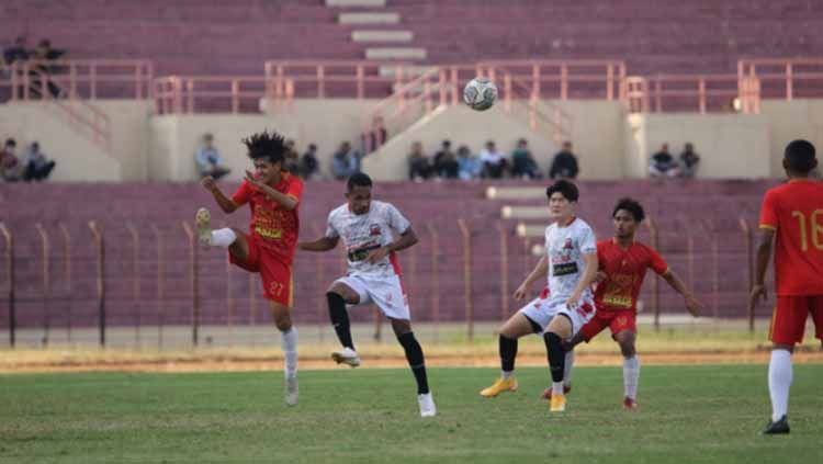Madura united kalahkan persiba bantul pada laga uji coba jelang seri dua Liga 1 di Stadion Sultan Agung Bantul Senin (11/10/21). Copyright: © MO Madura Utd