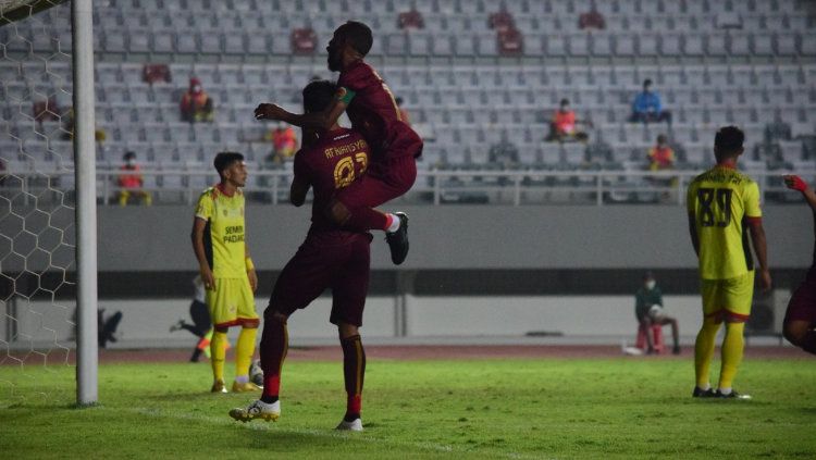 Laga Liga 2 antara Sriwijaya FC vs Semen Padang. Copyright: © Official SFC