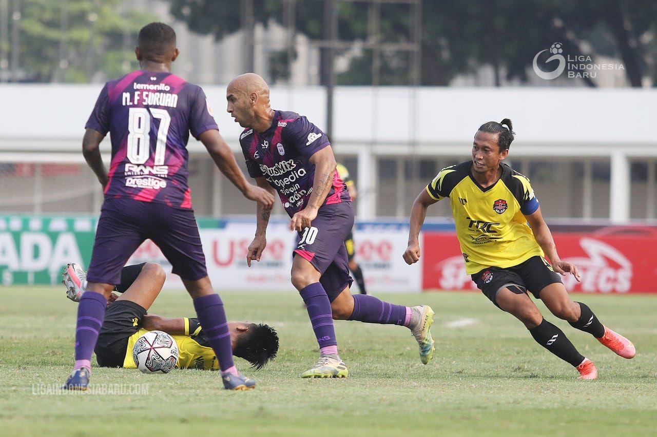 Rans Cilegon FC kembali meraih hasil kurang memuaskan di Liga 2. Kali ini, mereka ditahan imbang 0-0 oleh Perserang, Selasa (12/10/21). Copyright: © PT LIB