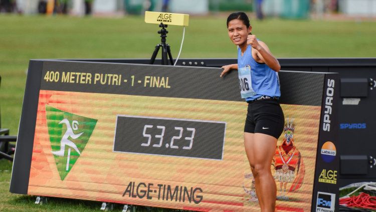 Pelari Asal Sumatera Selatan, Sri Mayasari sang pemecah rekor PON dan rekor Nasional di nomor lari 400 meter putri. Copyright: © PB PON XX Papua/Rommy Pujianto
