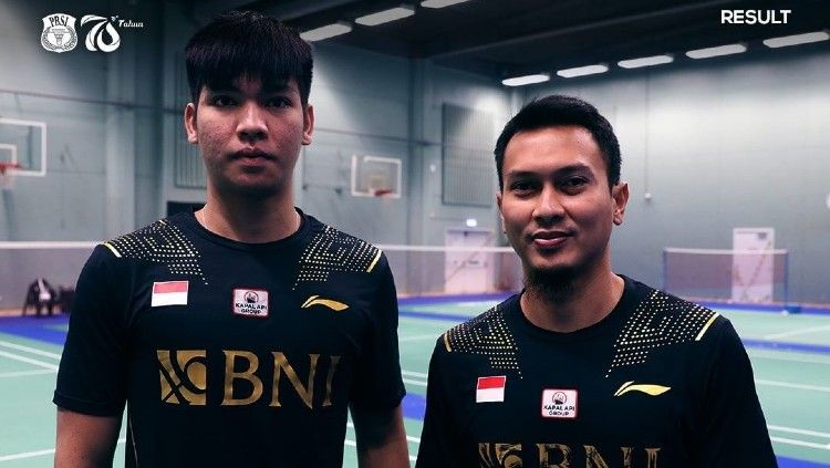 Daniel Marthin dan Mohammad Ahsan yang dipasangkan di Piala Thomas 2020. Copyright: © Instagram/Badminton Indonesia