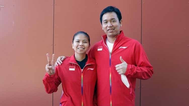 Greysia Polii berikan dukungan Hendra Setiawan ke Piala Sudirman 2023 sesaat setelah Indonesia juara Piala Thomas 2020. Copyright: © badminton.ina