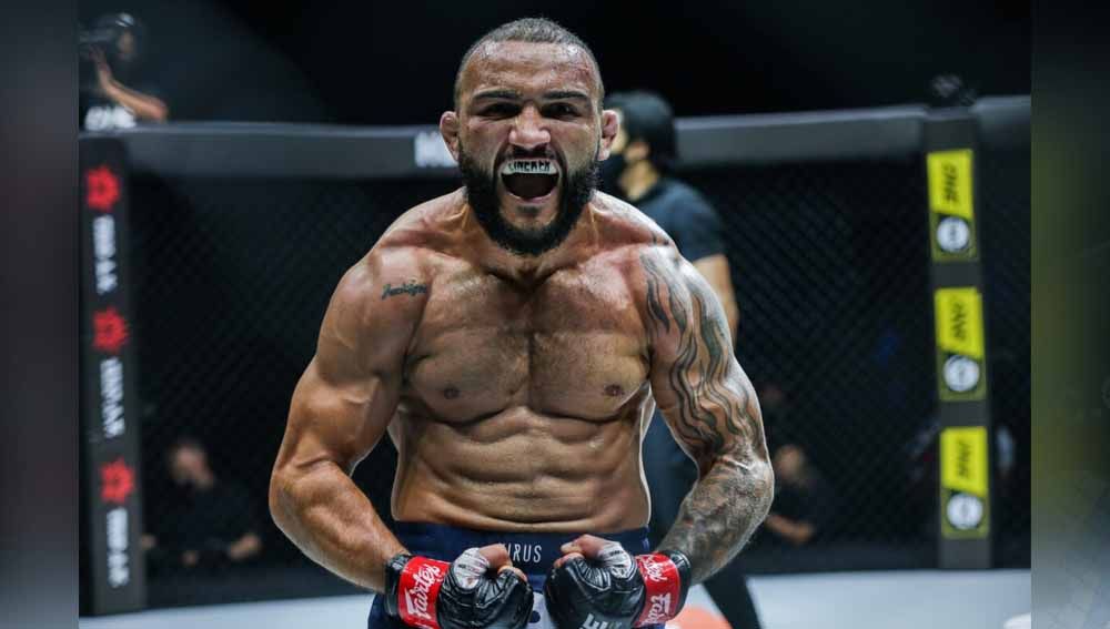 Eks petarung UFC, John “Hands Of Stone” Lineker. Copyright: © ONE Championship