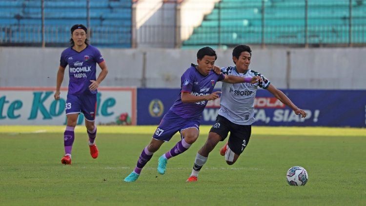 Pelatih Tira Persikabo buka suara usai menelan kekalahan dari Persita Tangerang pada pekan 8 Liga 1 2021, Jumat (22/10/21) di Stadion Moch. Soebroto, Magelang. Copyright: © Persita Tangerang