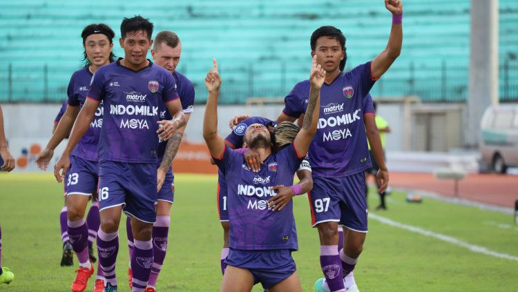 Persita Tangerang mengalahkan Tira Persikabo dengan skor 2-1 pada pekan kedelapan Liga 1 2021, Jumat (22/10/21) di Stadion Moch. Soebroto, Magelang. Copyright: © Persita Tangerang