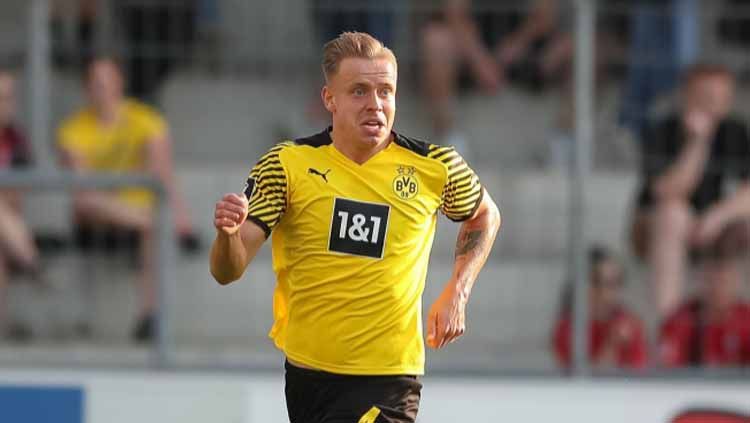Pemain Borussia Dortmund, Lennard Maloney. Copyright: © Christian Kaspar-Bartke/Getty Images