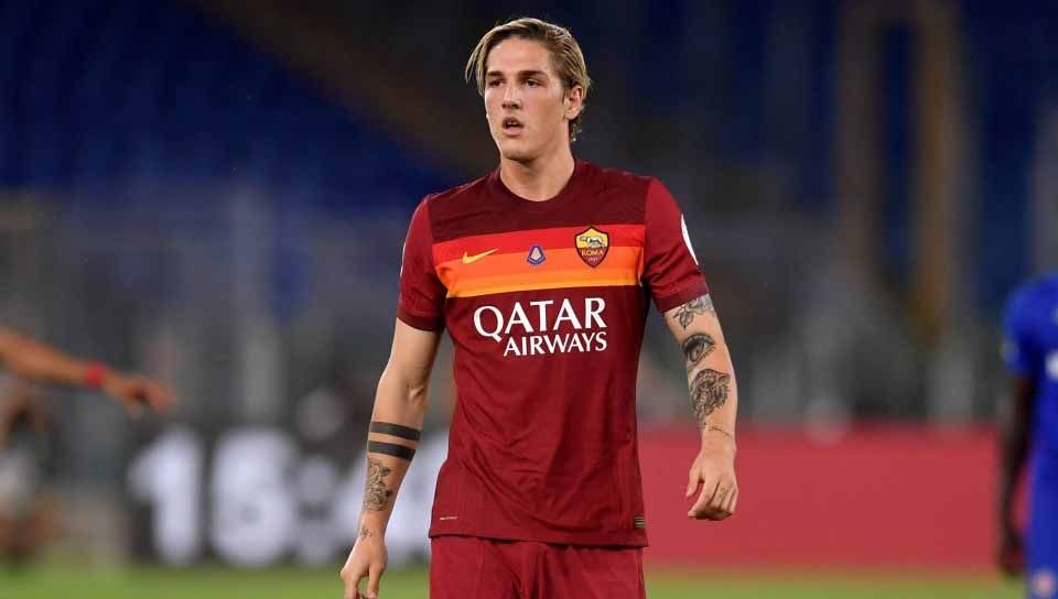 Keinginan Raksasa Liga Italia, AC Milan, untuk mendaratkan Nicolo Zaniolo ke San Siro diprediksi tak akan mudah. Copyright: © sempreinter