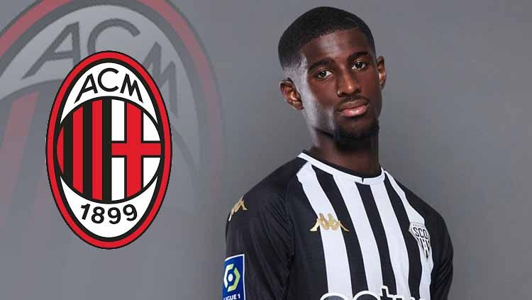 AC Milan sudah ancang-ancang jelang bursa transfer musim dingin 2022 di mana raksasa Liga Italia itu  siap boyong penyerang 17 tahun dari klub Liga Prancis. Copyright: © ligue1
