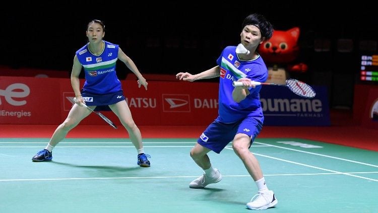Ganda campuran asal Jepang, Yuta Watanabe/Arisa Higashino di Indonesia Masters 2021. Copyright: © Humas PP PBSI-Indonesia