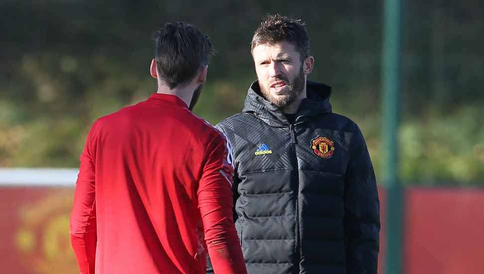 Michael Carrick menjadi manajer interim Manchester United seiring kepergian Ole Gunnar Solskjaer. Bakal seperti apa formasi MU di tangan sang eks gelandang? Copyright: © Manchester United