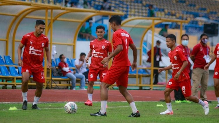 Pemain Sriwijaya FC terus melakukan persiapan menjelang duel melawan PSMS Medan di Liga 2. Copyright: © Media Sriwijaya FC