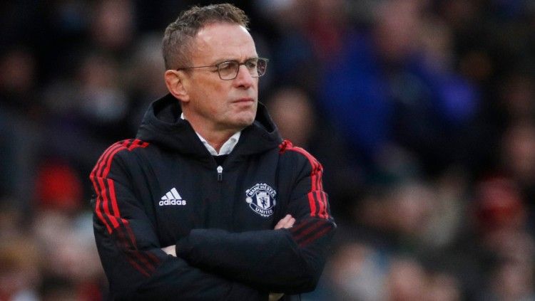 Pelatih Ralf Rangnick buka suara usai pertandingan derby antara Manchester City dan Manchester United, di stadium Etihad pada hari Minggu (06/03/22). Copyright: © REUTERS/Phil Noble