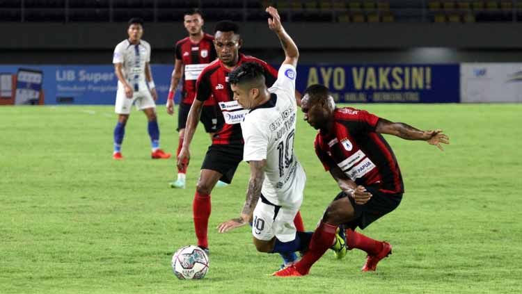 Berikut hasil pertandingan pekan ke-17 Liga 1 2021/2022 antara PSIS Semarang vs Persipura Jayapura di Stadion Manahan, Sabtu (11/12/21), Copyright: © Prabowo/Indosport