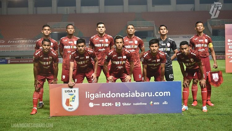 Skuat Persis Solo dalam pertandingan Liga 2 2021. Copyright: © PT LIB