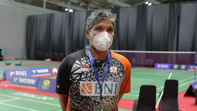 Pelatih tunggal putra, Irwansyah mengungkapkan pihaknya sempat dibuat khawatir terkait kondisi anak didiknya di Pelatnas PBSI jelang BAMTC dan All England 2023. Copyright: © Humas PP PBSI