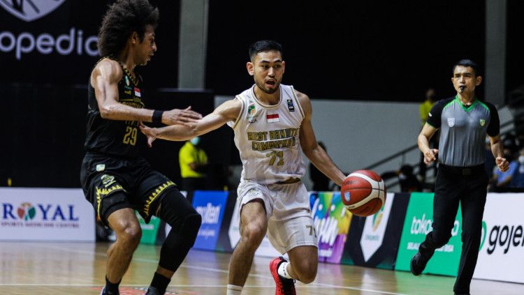 West Bandits Combiphar Solo sepenuhnya mendukung upaya mitigasi penularan Covid-19 yang dilakukan oleh Manajemen IBL. Copyright: © Official West Bandits