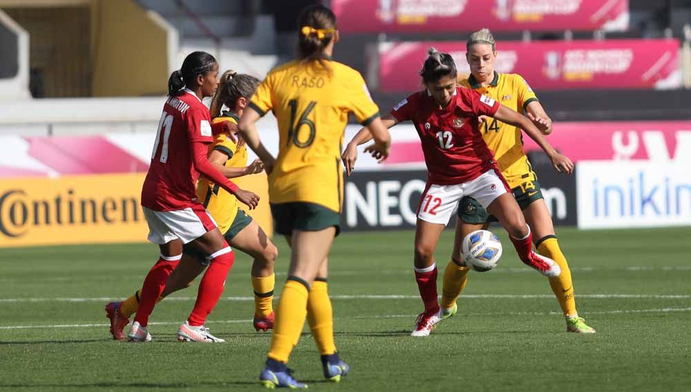Pertandingan antara Australia vs Timnas Indonesia pada  Piala Asia Wanita 2020, Jumat (21/02/22), di mana Indonesia kalah 0-18 dari Australia. Copyright: © PSSI