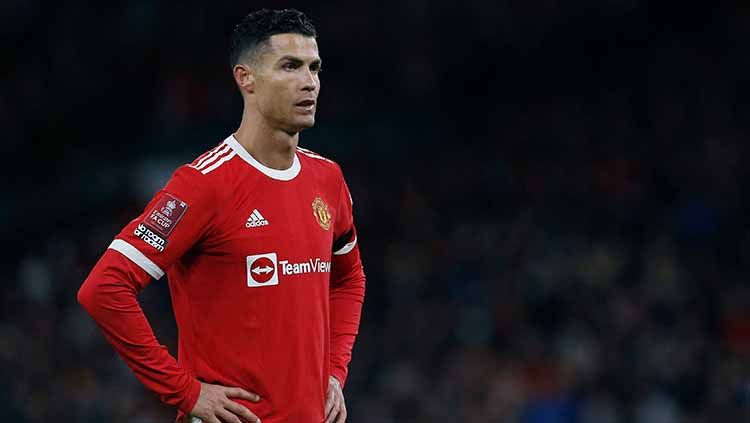 Megabintang Manchester United, Cristiano Ronaldo, kian dekat untuk mudik ke Liga Spanyol (LaLiga) dan bergabung dengan Atletico Madrid. Copyright: © REUTERS/Craig Brough