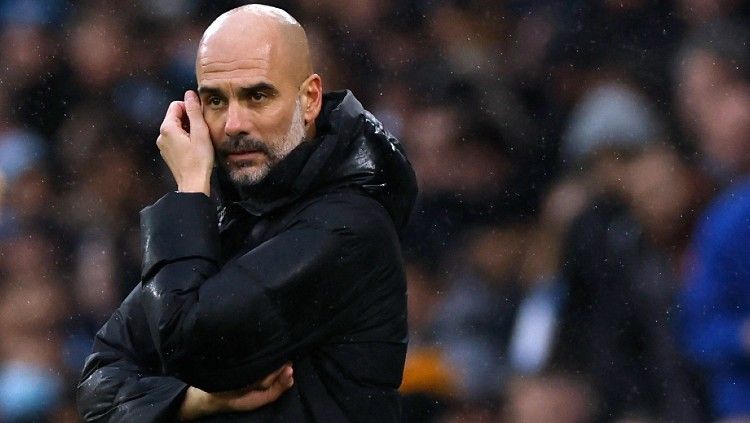 Pep Guardiola saat memimpin Manchester City di ajang Piala FA melawan Fulham pada (05/02/22) lalu. (Foto: Reuters/Jason Cairnduff) Copyright: © Reuters/Jason Cairnduff