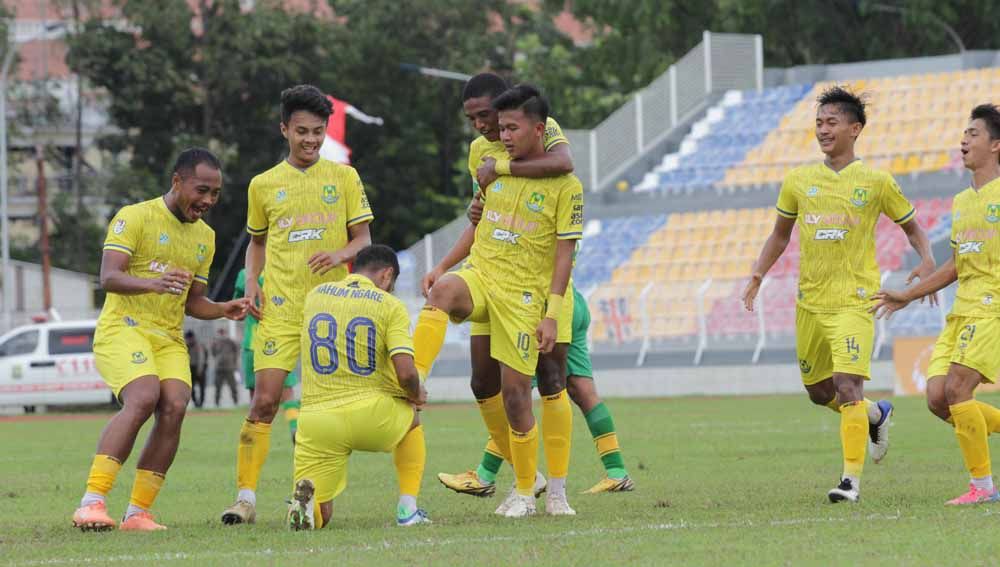 Persikota Tangerang menang pada laga perdana grup Q babak 32 besar Liga 3 nasional melawan Persikutim Kutai Timur di Stadion Benteng Reborn, Rabu (16/02/22). Copyright: © Persikota