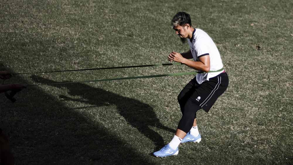 Gunawan Dwi Cahyo saat mengikuti sesi latihan Bali United di Lapangan Karya Manunggal, Sidakarya, Denpasar. Foto: Bali United Copyright: © Bali United