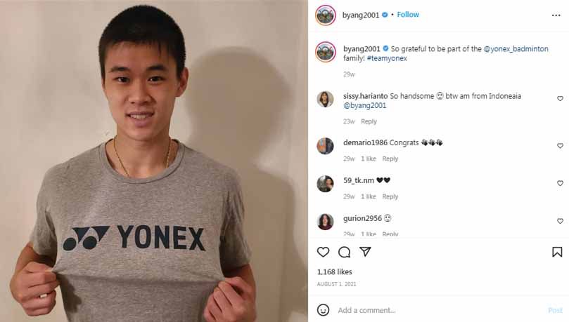 Brian Yang menjadi salah satu sparring partner juara Olimpiade Tokyo, Viktor Axelsen, yang disebut netizen sebagai padepokan Dubai. Copyright: © Instagram@byang2001