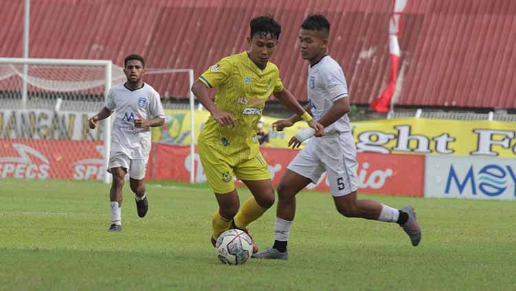 Termasuk Persikota Tangerang, sejumlah klub Liga 3 terkena sanksi dari Komite Disiplin PSSI. Copyright: © Persikota