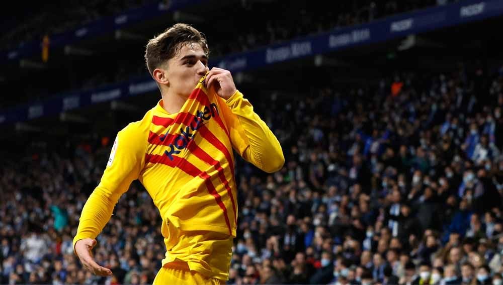 Selebrasi pemain Barcelona, Gavi, usai mencetak gol. Foto: REUTERS/Albert Gea Copyright: © REUTERS/Albert Gea