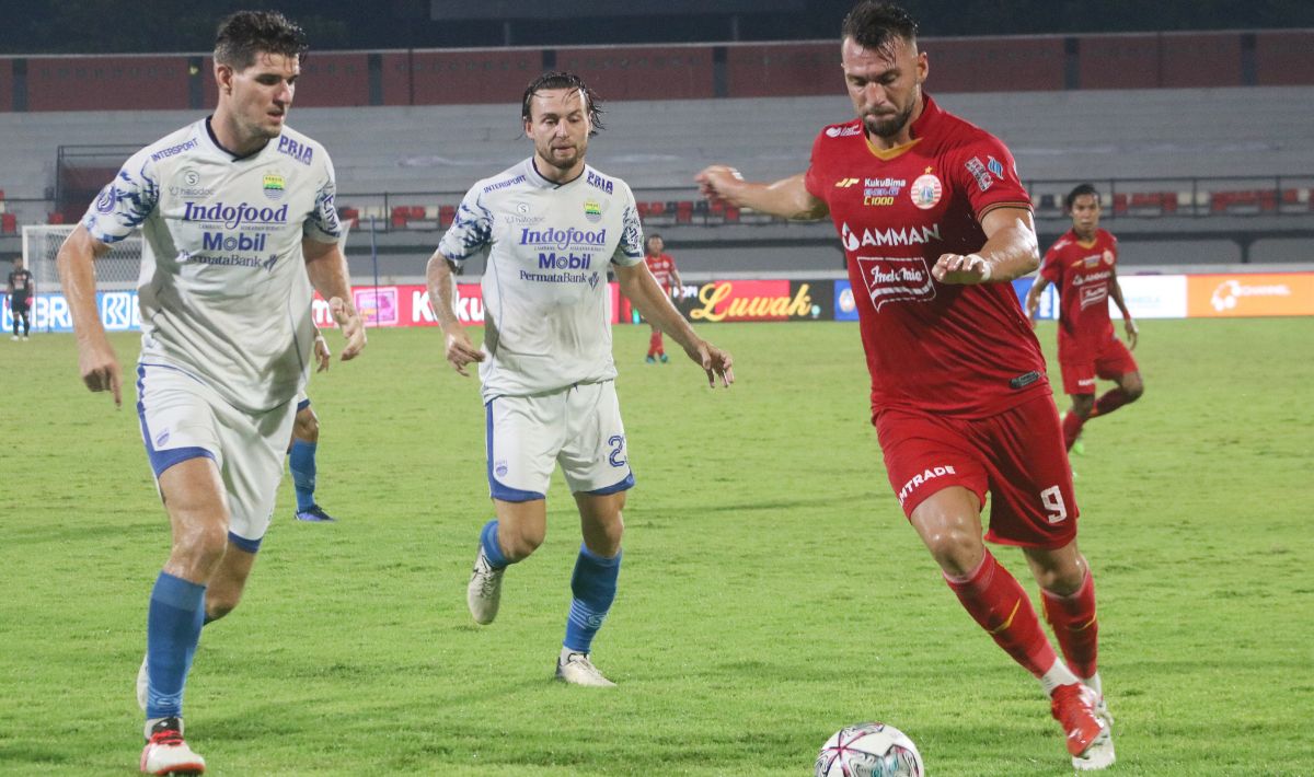 Persija vs Persib Copyright: © Nofik Lukman Hakim/INDOSPORT