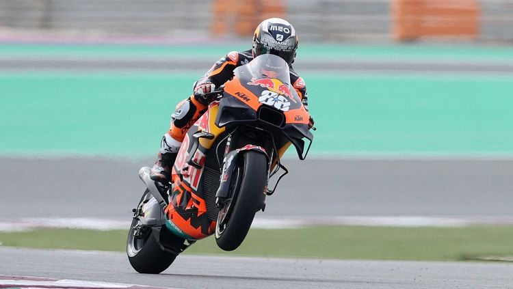 Miguel Oliveira, rider MotoGP dari tim Red Bull KTM Factory. Foto: REUTERS/Ibraheem Al Omari. Copyright: © REUTERS/Ibraheem Al Omari