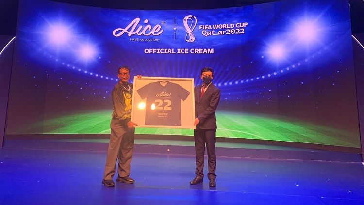 Aice Group dan FIFA secara resmi mengumumkan Aice sebagai  Copyright: © Aice Indonesia
