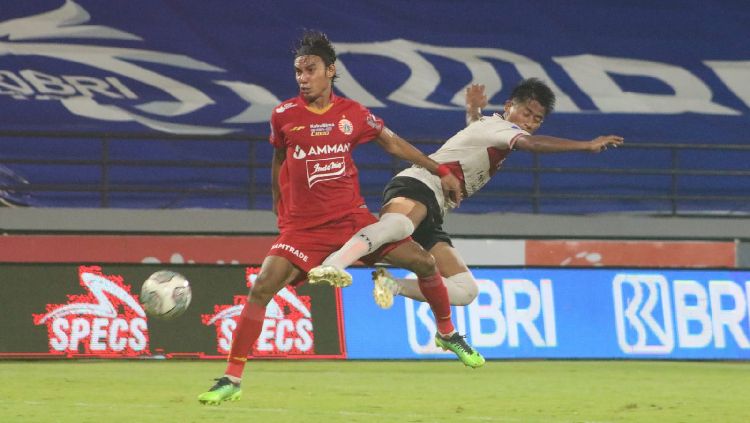 Persija Jakarta kalah 1-3 dari Madura United dilaga tunda Loga 1 2021, Kamis (17/03/23) di Stadion Kapten I Wayan Dipta, Gianyar. Copyright: © INDOSPORT/Nofik Lukman Hakim