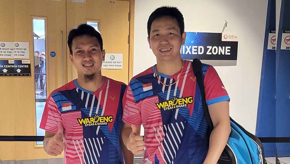 Hendra Setiawan mengebut bahwa Piala Thomas 2022 menjadi Piala Thomas terakhirnya. Namun, hal itu direspon kocak juara dunia asal Singapura, Loh Kean Yew. Foto: PBSI Copyright: © PBSI