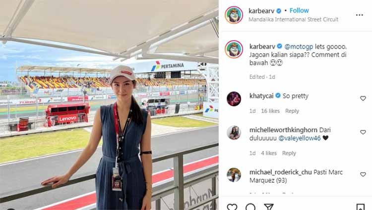 Karen Vendela ikut berdecak kagum lihat pawang hujan di MotoGP Mandalika. Foto: Instagram@karbearv Copyright: © Instagram@karbearv