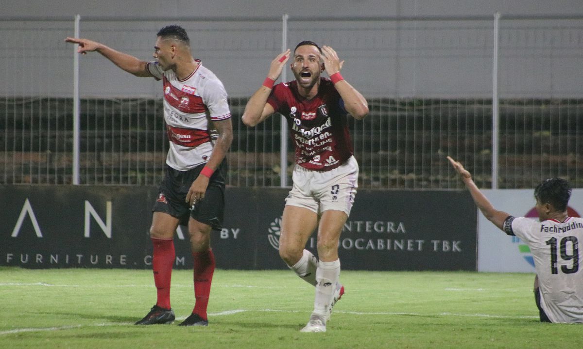 Bali United vs Madura United Copyright: © Nofik Lukman Hakim/INDOSPORT