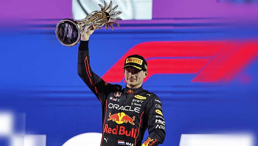 Ferrari didesak untuk membeli Max Verstappen dari kontrak Red Bull-nya jika mereka ingin menjadi tim terbaik di Formula 1.Foto: Reuters/Hamad I Mohammed Copyright: © Reuters/Hamad I Mohammed