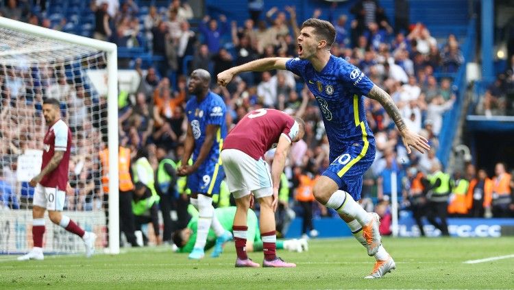 Christian Pulisic merayakan golnya di laga Chelsea vs West Ham (24/04/22). (Foto: REUTERS/Hannah Mckay) Copyright: © REUTERS/Hannah Mckay