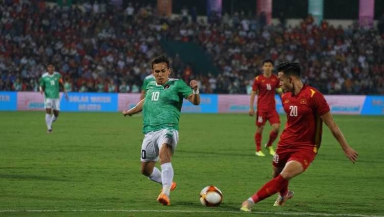 Park Hang-seo menyebut timnas Indonesia U-23 sudah lelah 30 menit sebelum laga usai sehingga Vietnam U-23 bisa menang 3-0 di matchday pertama SEA Games 2021. Foto: PSSI. Copyright: © PSSI