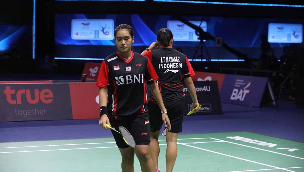 Debutan Nita Violina Marwah/Tryola Nadia harus tumbang dari wakil Singapura, Yujia Jin/Wong Jia Ying Crystal di perempat final Vietnam Open 2022. Copyright: © PBSI