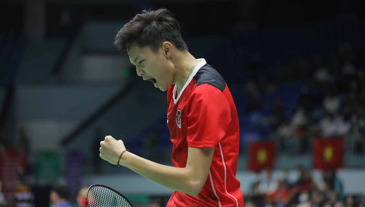 Mantan tunggal putra PBSI, Bobby Setiabudi, main rangkap di ganda putra dan bakal debut di Malaysia International Series 2023 pada 3 sampai 8 Oktober. Copyright: © PBSI