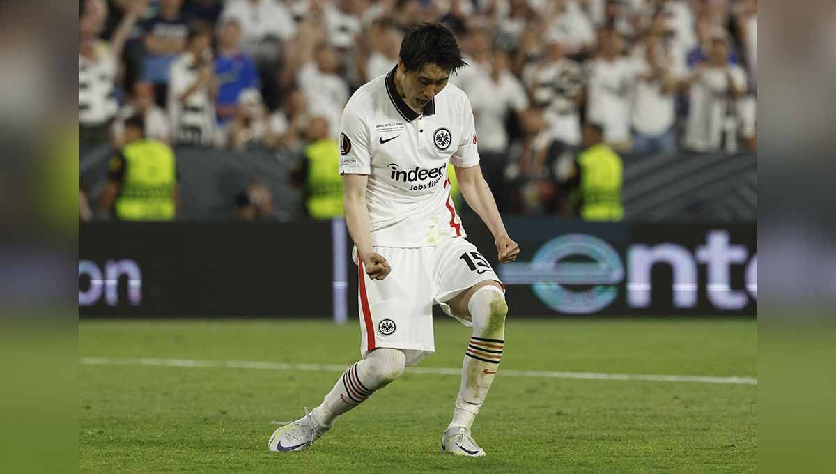 Daichi Kamada pada laga Final Liga Europa antara Eintracht Frankfurt v Rangers. Foto: REUTERS/Susana Vera Copyright: © REUTERS/Susana Vera