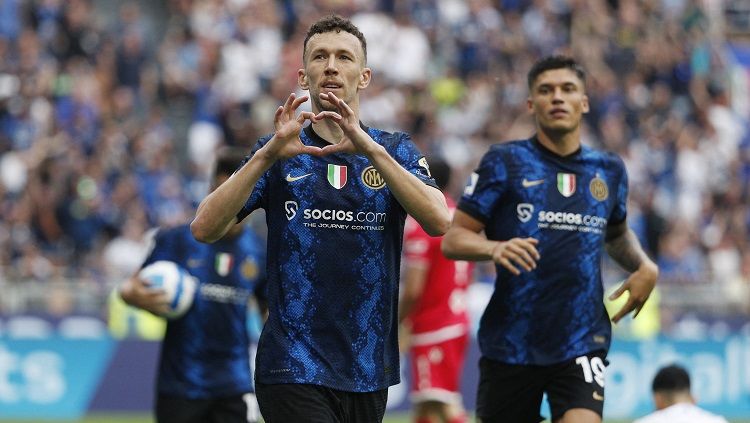 Ivan Perisic merayakan golnya di laga Inter Milan vs Sampdoria (REUTERS/Guglielmo Mangiapane) Copyright: © REUTERS/Guglielmo Mangiapane