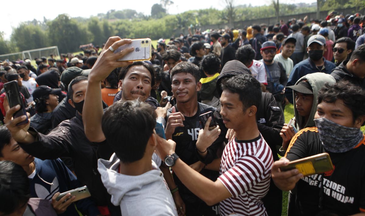 Latihan Persija Jakarta di Lapangan POR Sawangan, Rabu (25/05/22) Copyright: © Herry Ibrahim/INDOSPORT