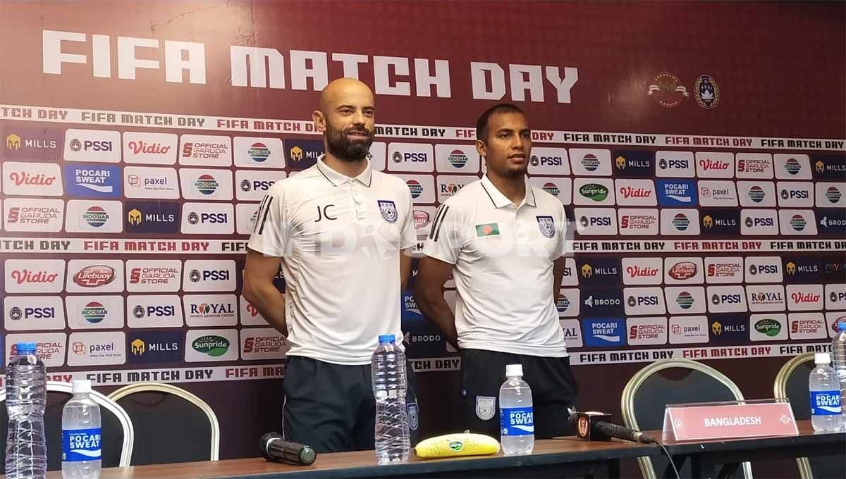 Timnas Bangladesh mengaku sudah sangat siap untuk menghadapi Timnas Indonesia di laga FIFA Matchday. Bahkan mereka mengaku sudah tidak sabar melakoni pertandingan besok. Copyright: © Arif Rahman/Indosport.com